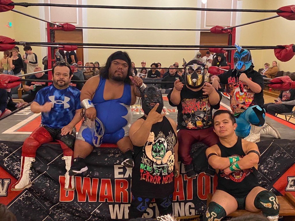 Extreme Dwarfanators Wrestling: The mini of the miniest&nbsp;win!